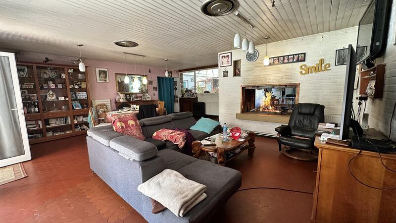 Maison ancienne - 280 m² - 8 pièces