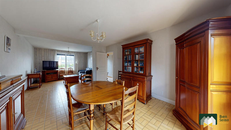 Maison traditionnelle - 105 m² - 5 pièces