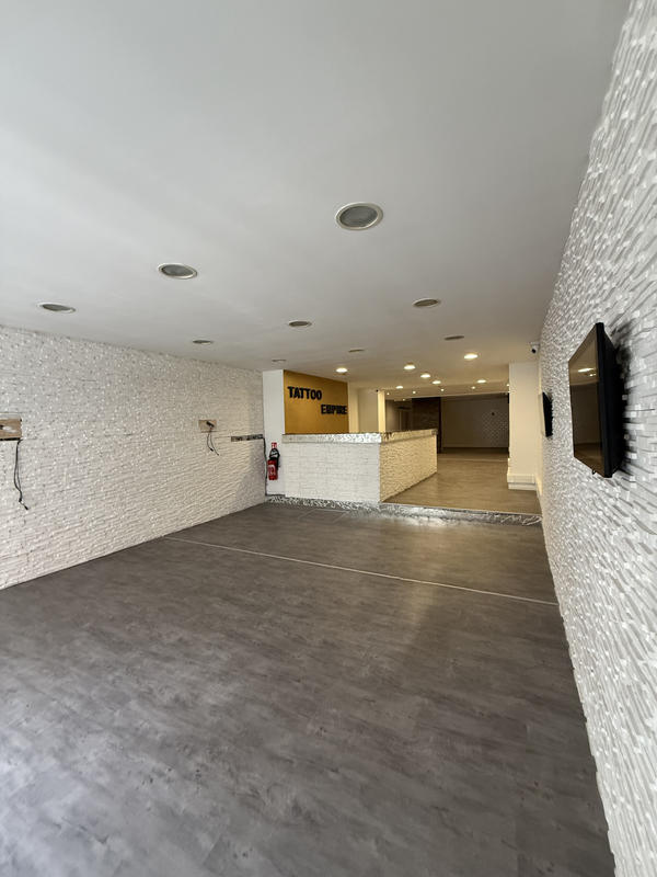 Local commercial - 113 m²