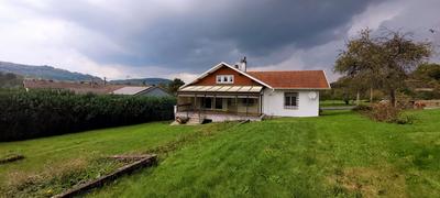 Maison traditionnelle - 178 m² - 6 pièces