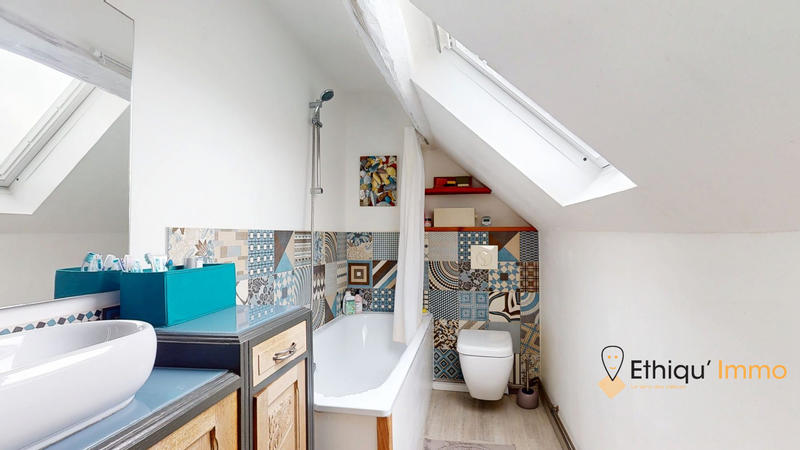 Maison ancienne - 104 m² - 4 pièces