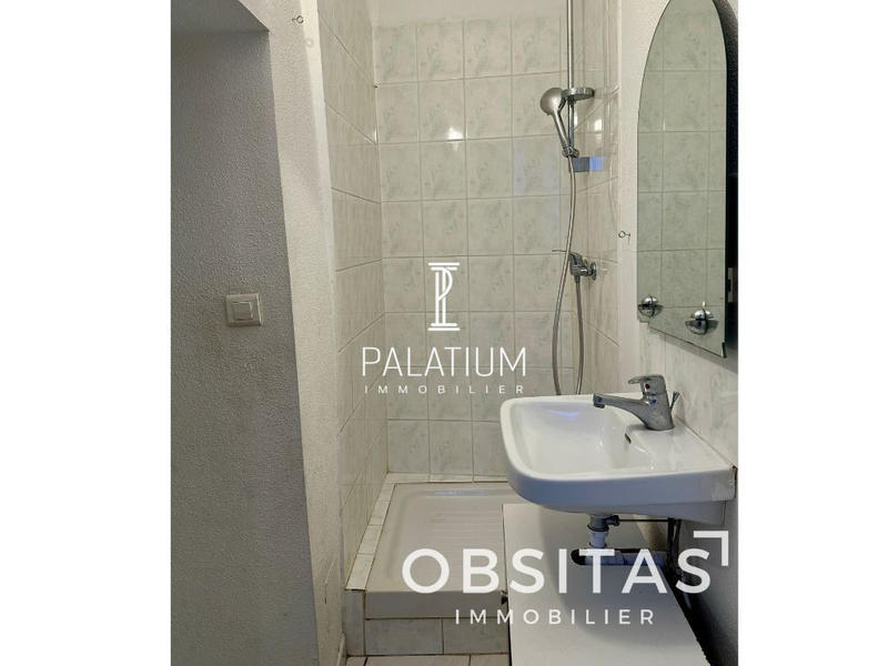 Appartement - 98 m² - 6 pièces