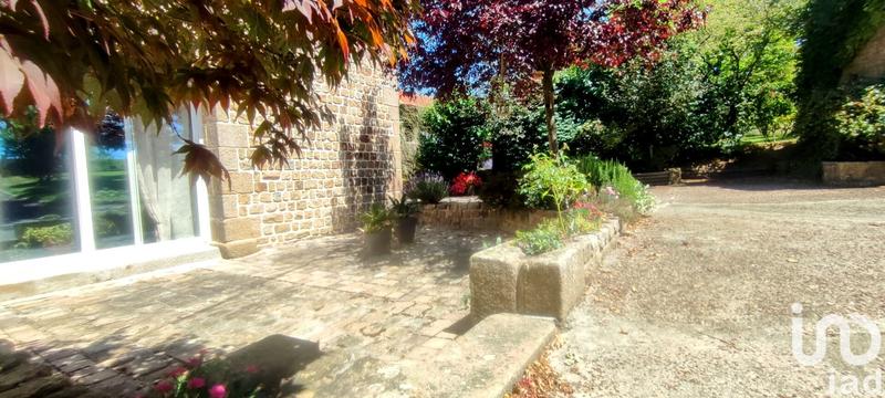 Maison - 170 m² - 8 pièces