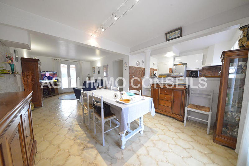Villa - 171 m² - 7 pièces