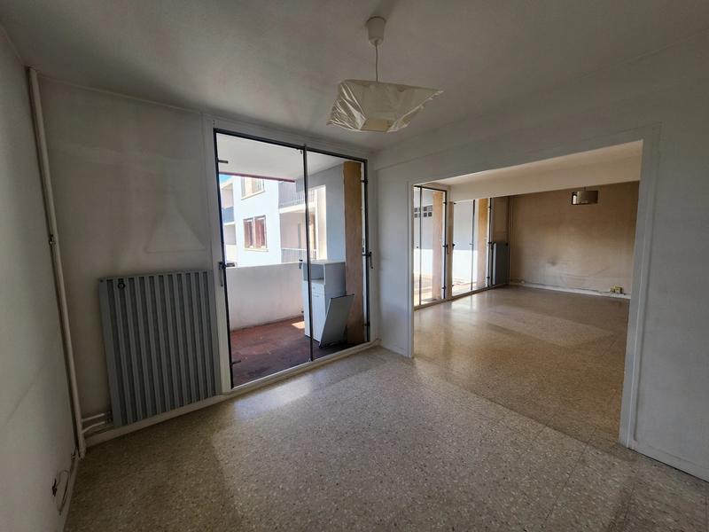 Appartement - 103 m² - 6 pièces