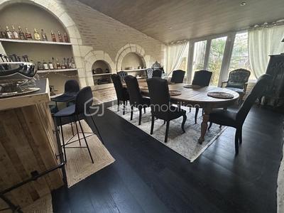 Hôtel particulier - 308 m² - 9 pièces