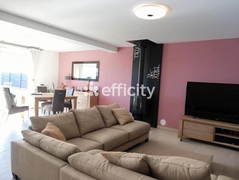 Maison - 150 m² - 6 pièces