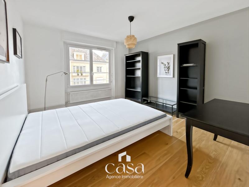 Appartement - 87 m² - 4 pièces