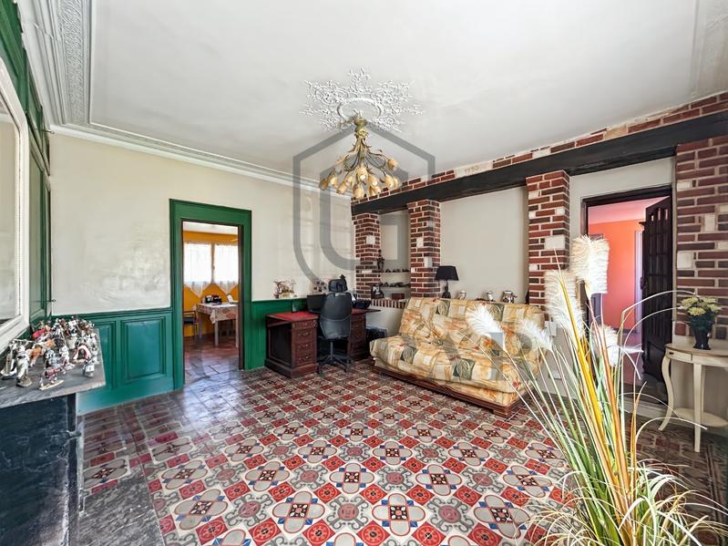 Maison - 143 m² - 5 pièces