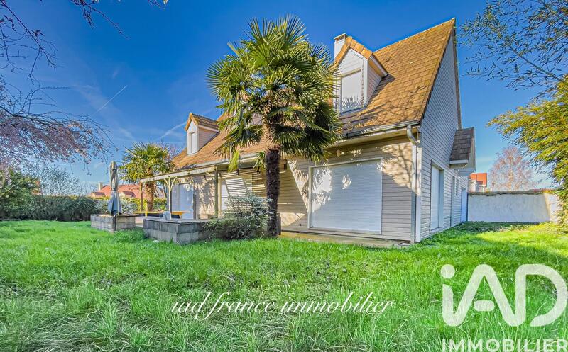 Maison - 215 m² - 7 pièces