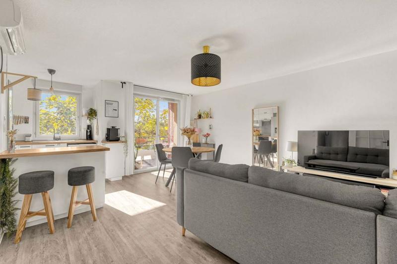 Appartement - 60 m² - 3 pièces