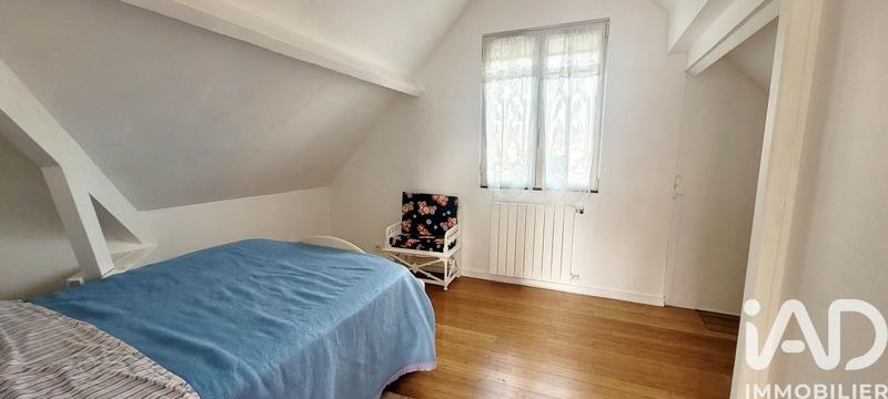 Maison - 221 m² - 6 pièces