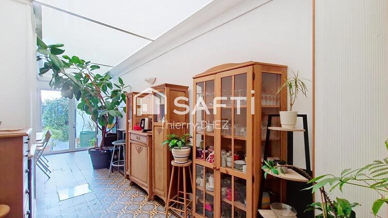 Maison - 177 m² - 7 pièces