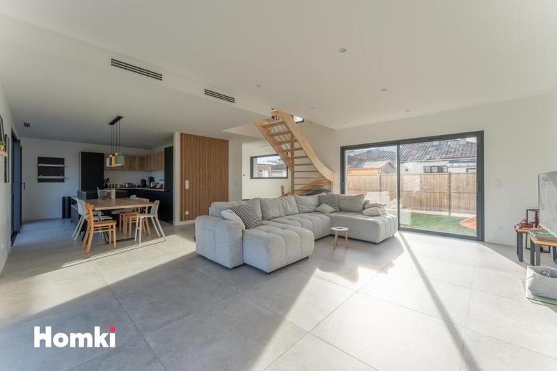 Maison - 125 m² - 6 pièces