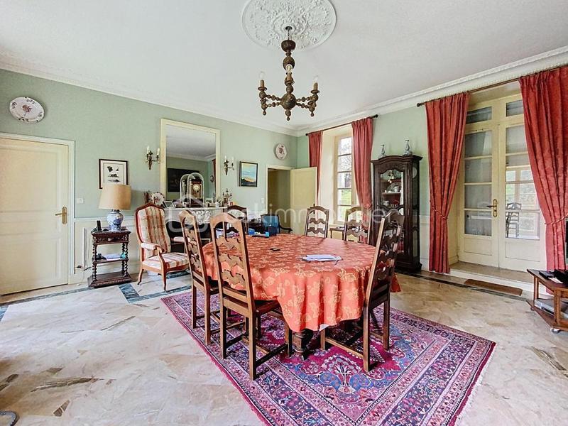 Manoir - 511 m² - 12 pièces