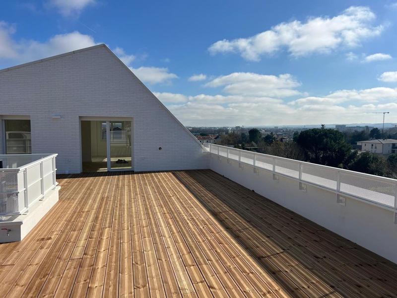 Appartement - 118 m² - 4 pièces