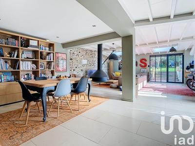 Maison de ville - 244 m² - 8 pièces