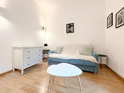 Studio - 24 m² - 1 pièce