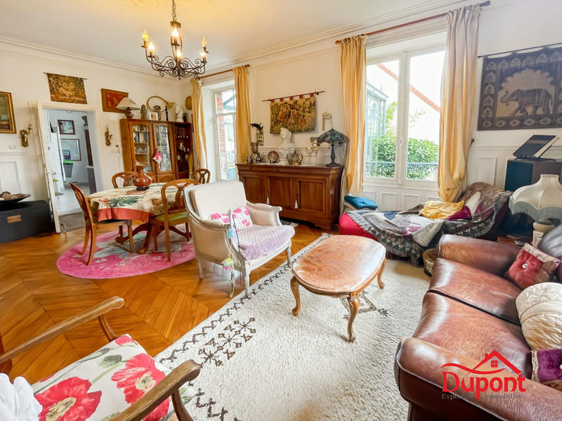 Appartement - 102 m² - 4 pièces