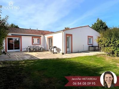 Maison - 145 m² - 6 pièces