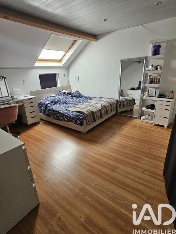 Maison - 160 m² - 8 pièces