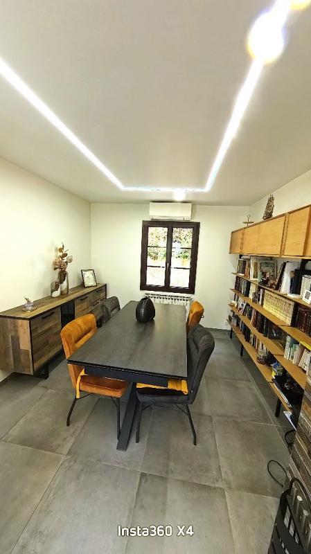 Maison - 119 m² - 6 pièces