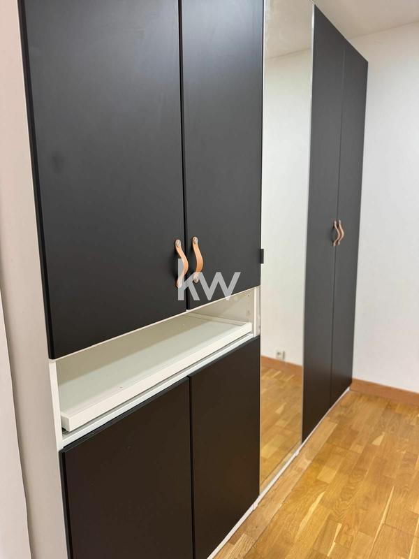 Maison - 200 m² - 8 pièces