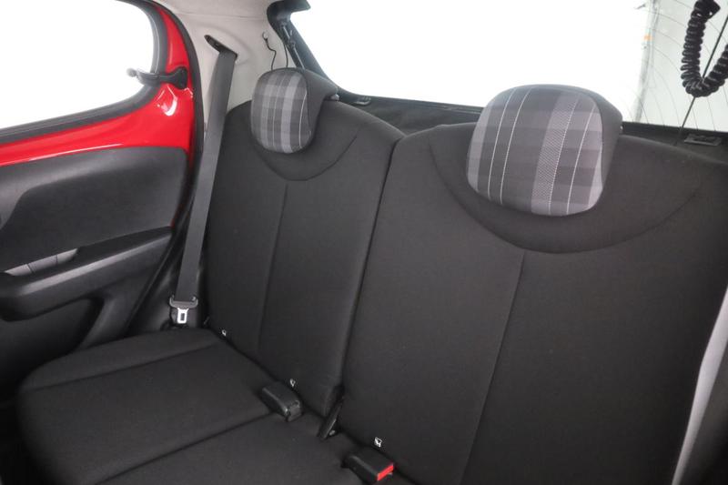 Peugeot 108 1.0 VTi Style Etg5 5p 72 ch