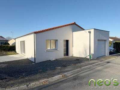Maison - 92 m² - 4 pièces