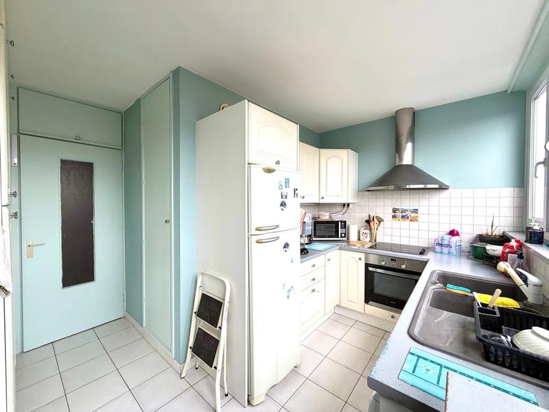 Appartement - 99 m² - 4 pièces