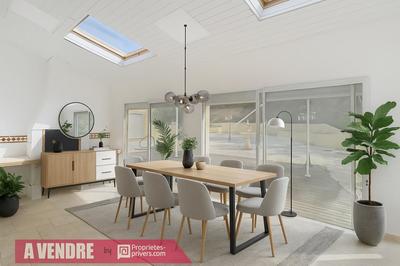 Maison - 200 m² - 6 pièces