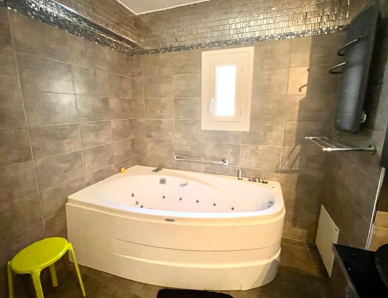 Maison de campagne - 171 m² - 9 pièces