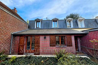 Maison - 104 m² - 5 pièces