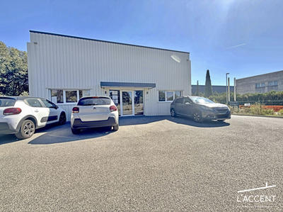 Fonds de commerce - 400 m²