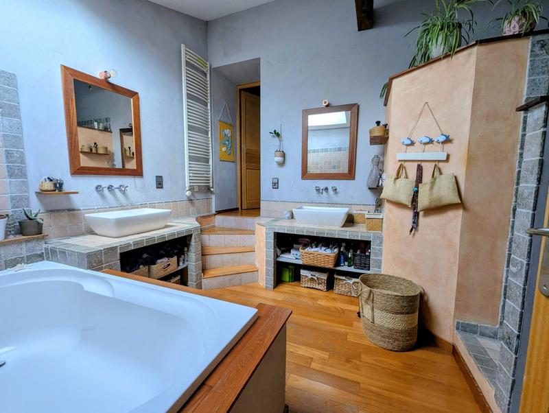 Maison ancienne - 125 m² - 4 pièces