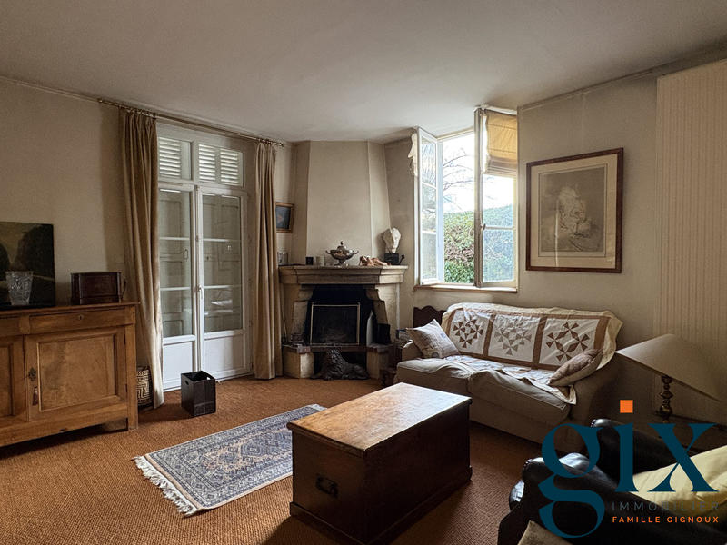 Maison ancienne - 154 m² - 7 pièces