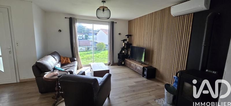 Maison - 92 m² - 4 pièces