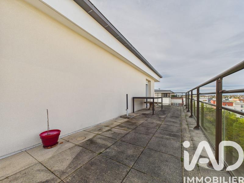 Appartement - 104 m² - 5 pièces