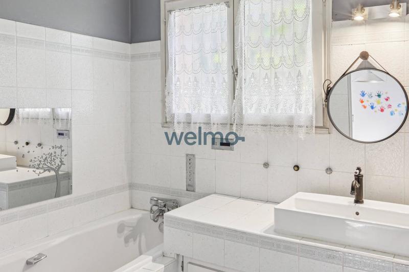 Maison d'architecte - 240 m² - 9 pièces