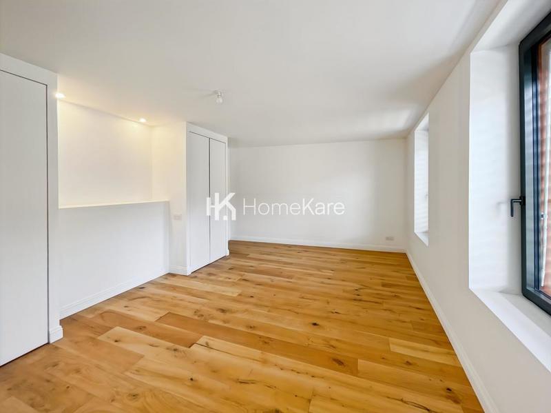 Maison - 200 m² - 6 pièces