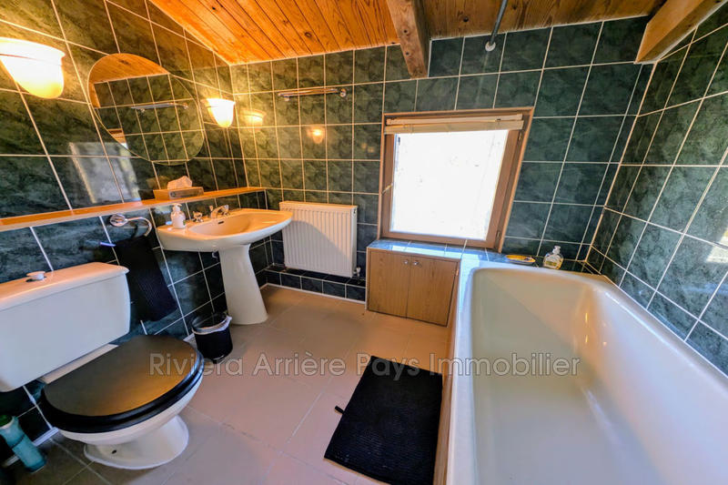 Maison en pierre - 165 m² - 6 pièces