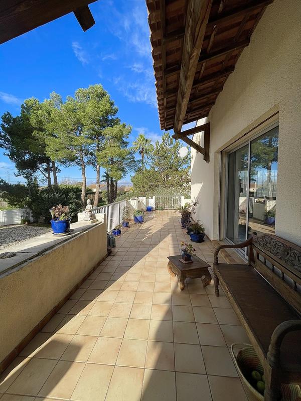 Maison traditionnelle - 95 m² - 5 pièces