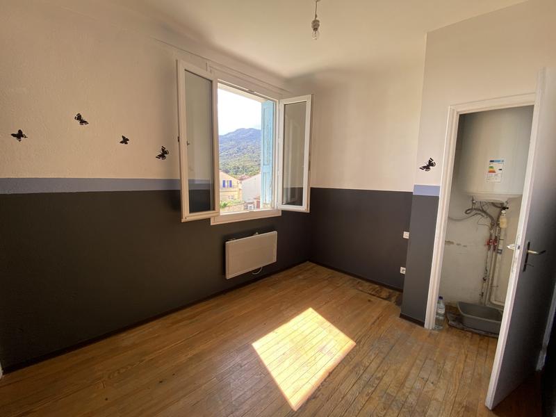 Maison - 94 m² - 6 pièces