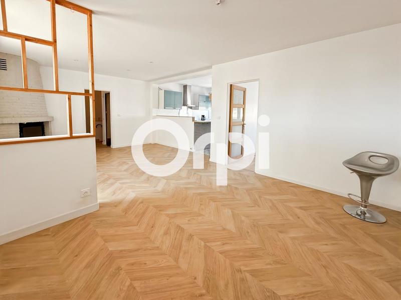 Appartement - 112 m² - 3 pièces