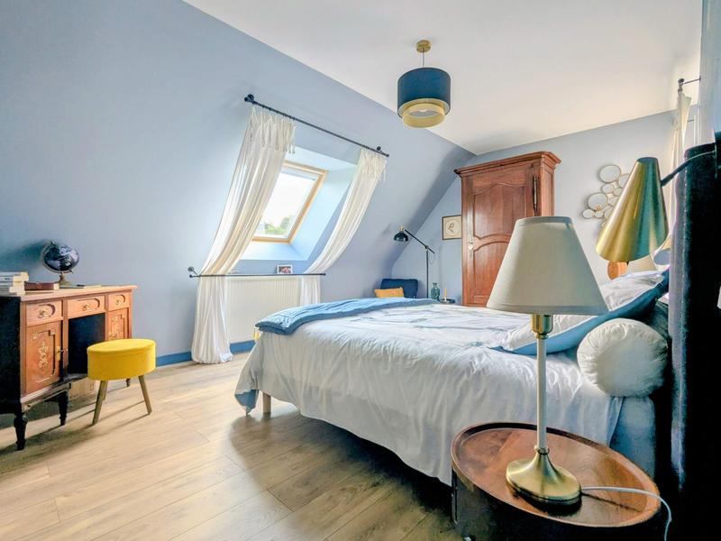 Maison - 194 m² - 7 pièces