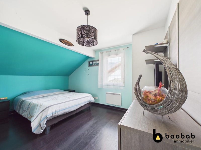 Maison traditionnelle - 82 m² - 5 pièces