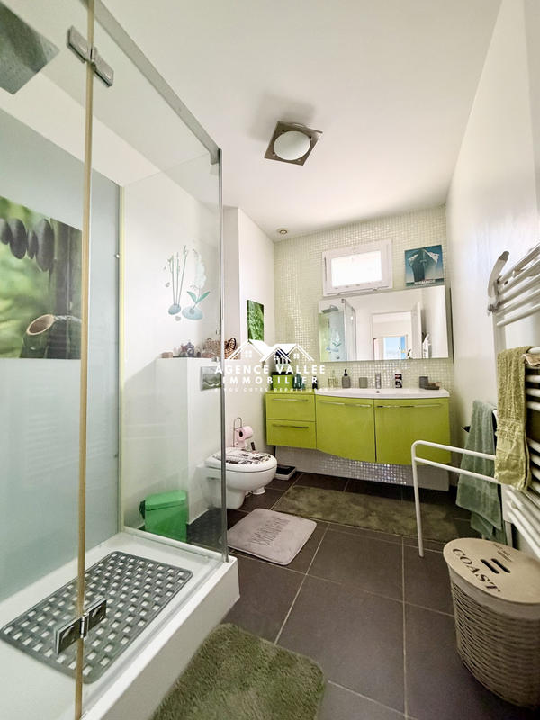 Maison - 160 m² - 7 pièces