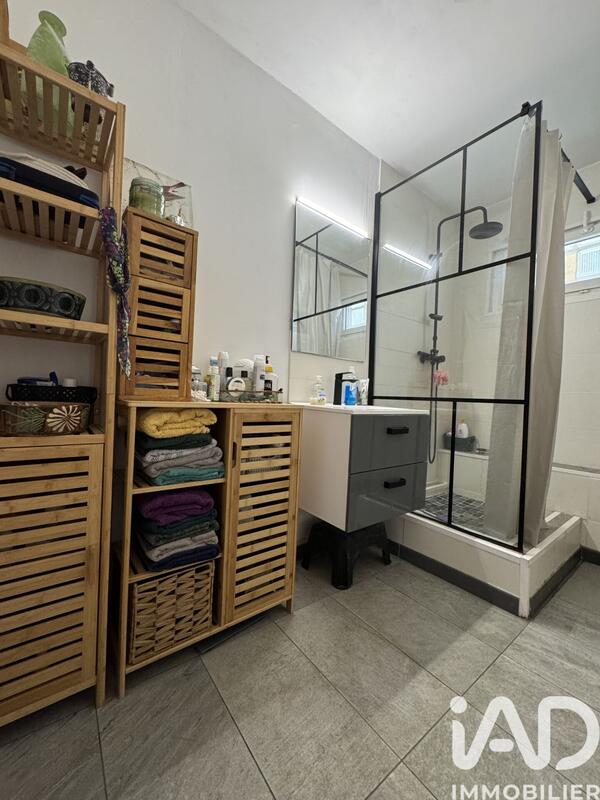 Maison - 94 m² - 5 pièces