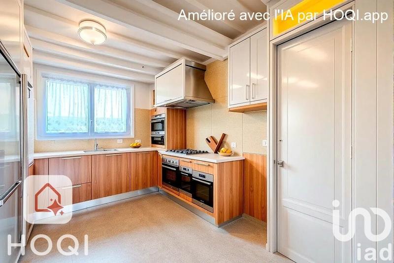 Maison - 97 m² - 5 pièces
