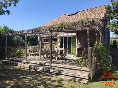 Maison de bois - 105 m² - 4 pièces